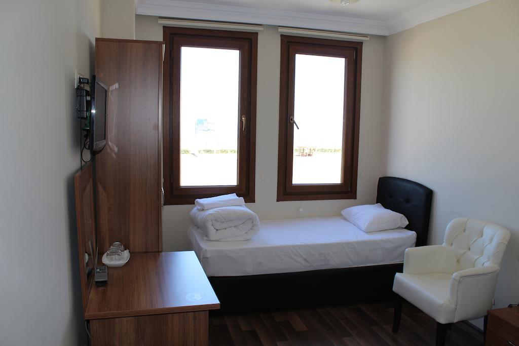 Oz-Ay Hotel Sürmene Pokoj fotografie